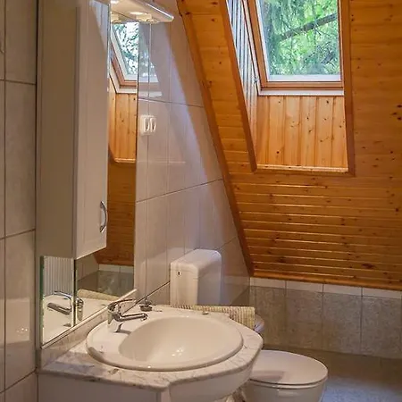 Jani Apartman * Szigliget