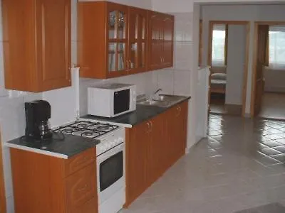 Jani Apartman