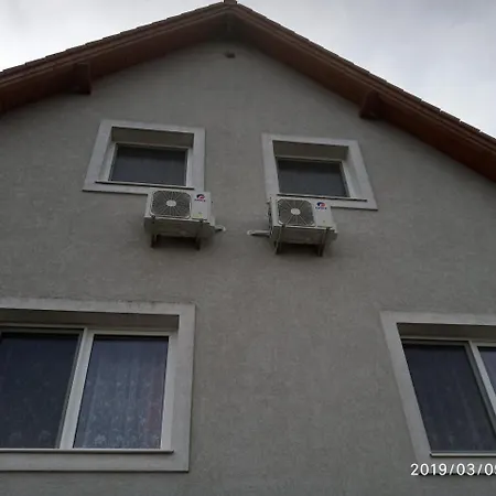 Apartman Jani Apartman *